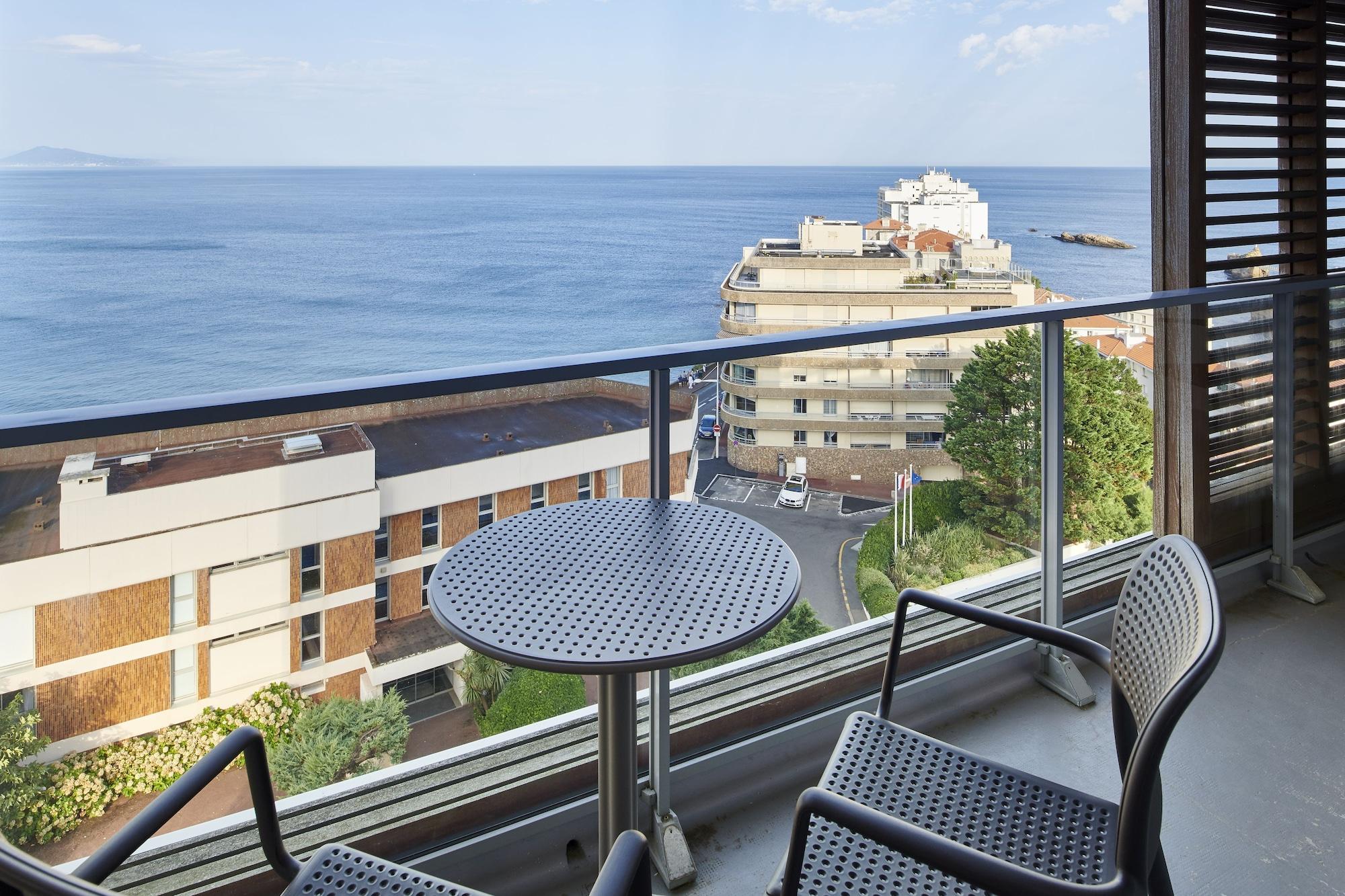 Residence Vacances Bleues Le Grand Large Биариц Екстериор снимка