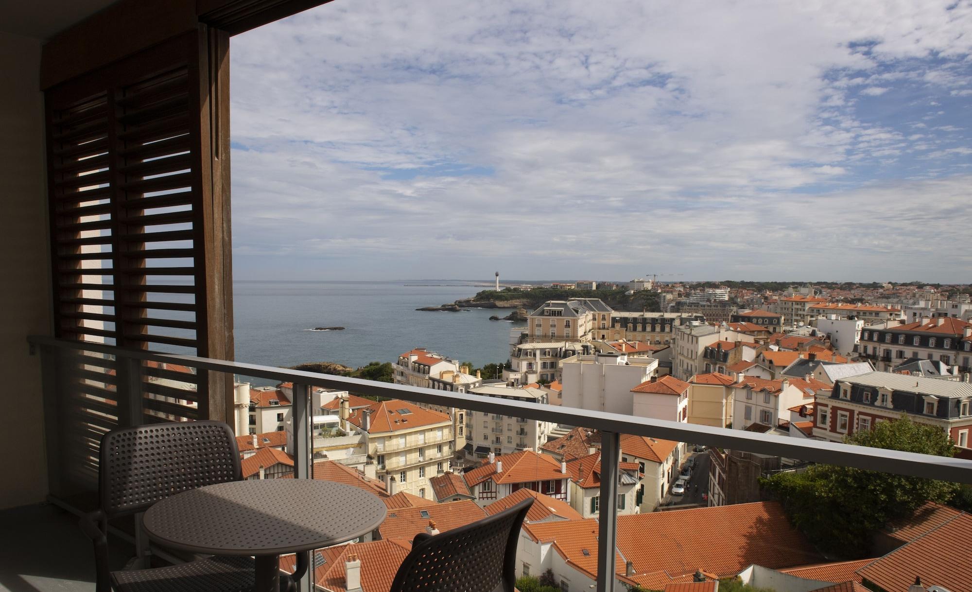 Residence Vacances Bleues Le Grand Large Биариц Екстериор снимка