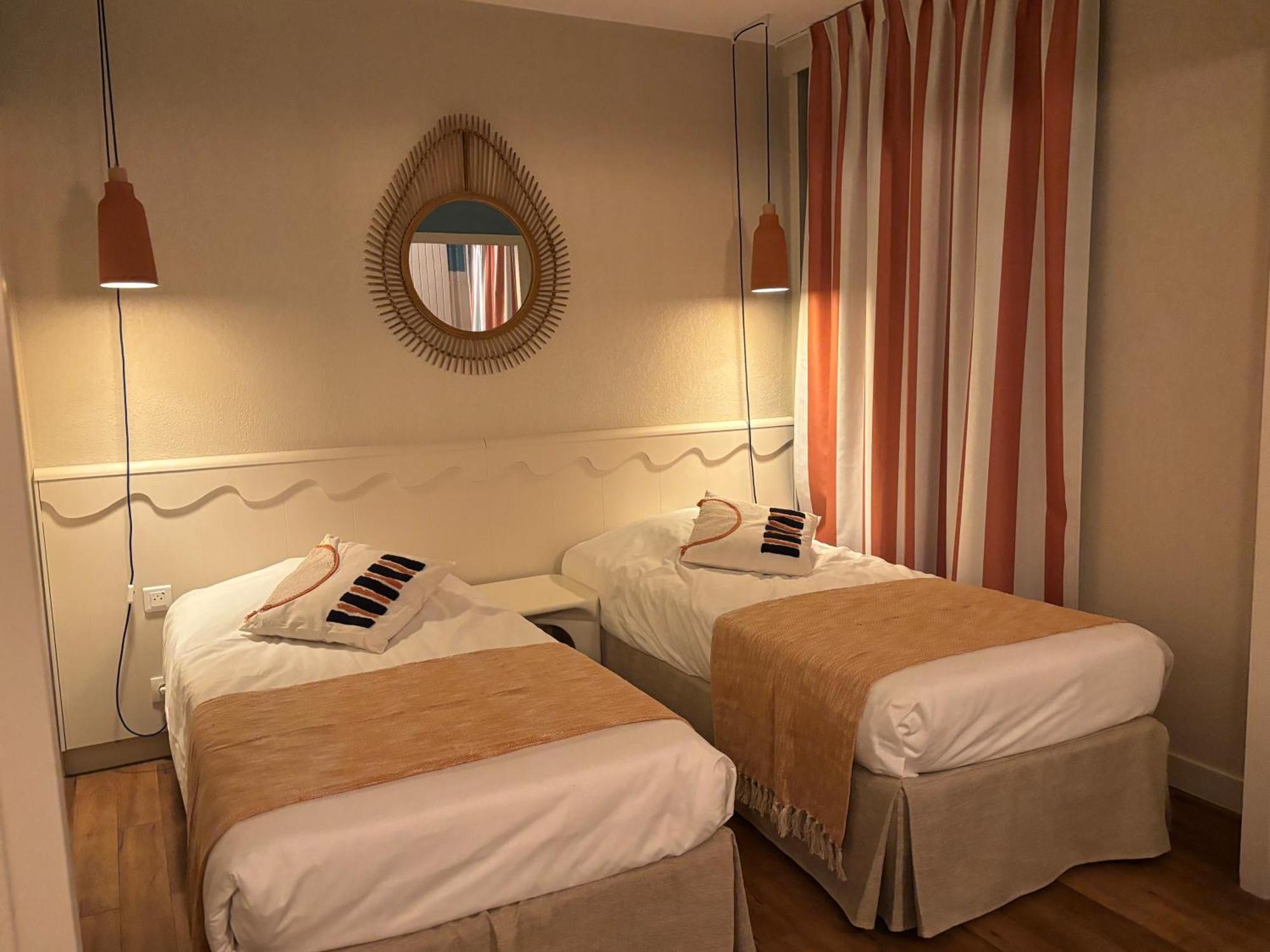Residence Vacances Bleues Le Grand Large Биариц Екстериор снимка