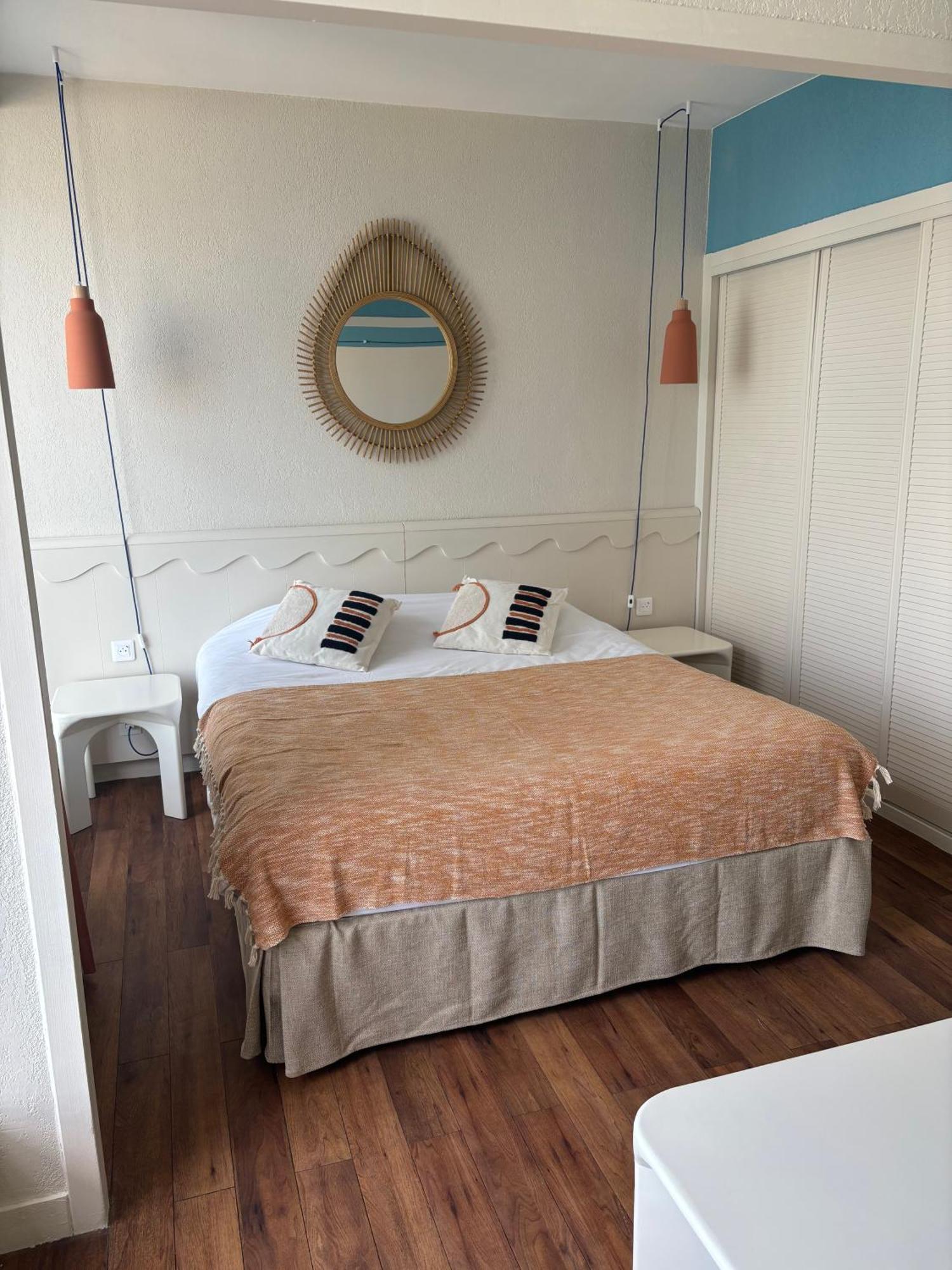Residence Vacances Bleues Le Grand Large Биариц Екстериор снимка