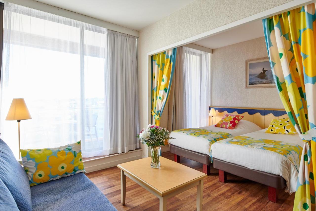 Residence Vacances Bleues Le Grand Large Биариц Екстериор снимка